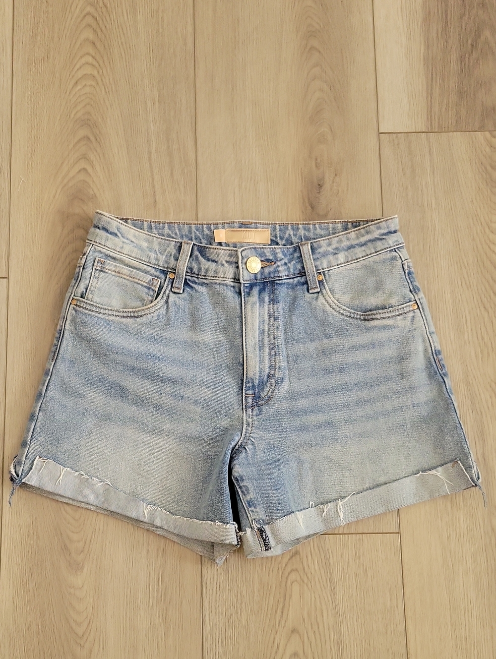 Kut from the Kloth Light Blue Faded Denim Cutoff Shorts